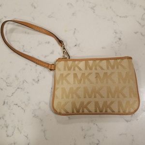 Michael Kors wristlet